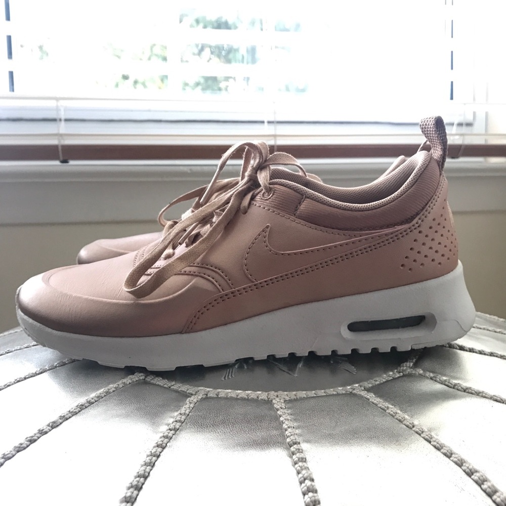 Nike Air Max Thea SE Red Bronze